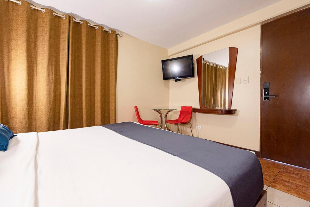 Hotel Caribe Lima Buitenkant foto